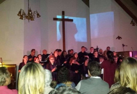 Oficina com crianças e cantata marcam a Semana da Paixão na paróquia Cristo Salvador - Curitiba