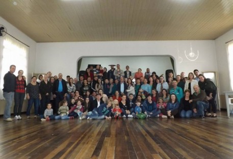 Comunidade do Aririú promove Retiro de Famílias