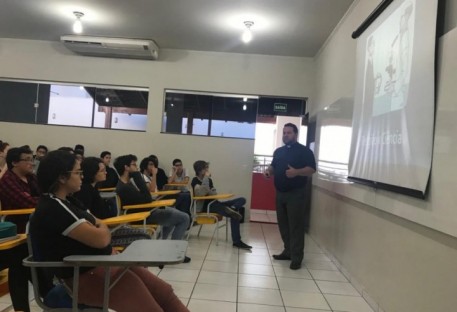 Projeto escolar Religião e Ciência em Uberlândia/MG