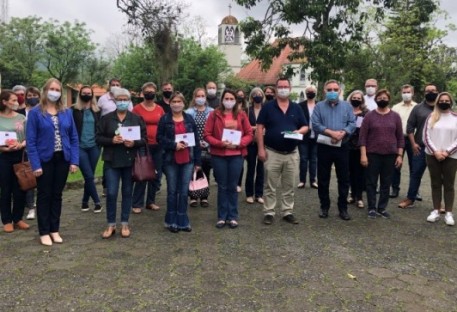 Secretários e secretárias do Vale do Itajaí participam de encontro em Rodeio 12