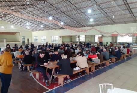 Paróquia em Padilha recebe Encontro Sinodal da Terceira Idade