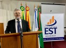 EST realiza posse festiva do novo diretor-geral e ex-integrantes do Conselho recebem homenagem